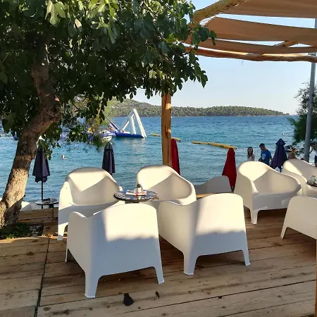 Aniva - 50 M From The Sea Apartment Trogir Exterior photo