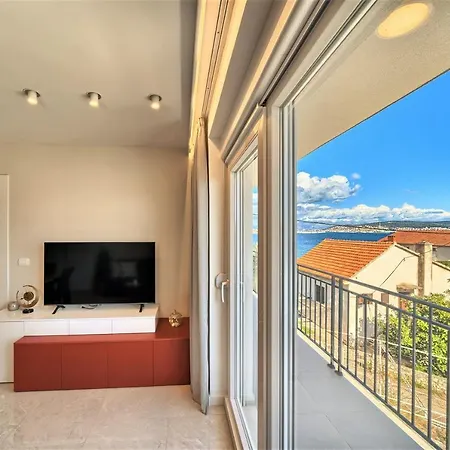 Aniva - 50 M From The Sea Apartment Trogir Exterior photo