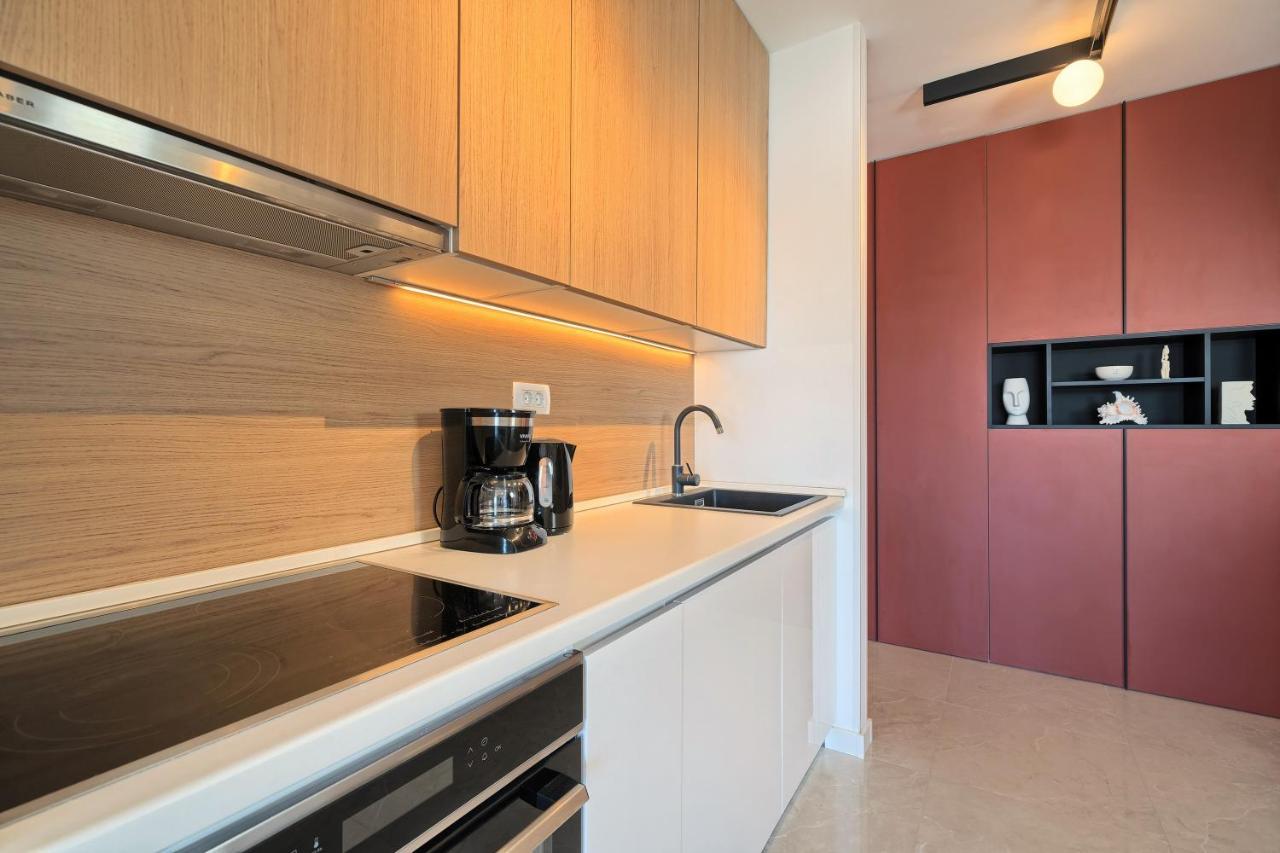 Apartment Aniva - 50 M From The Sea