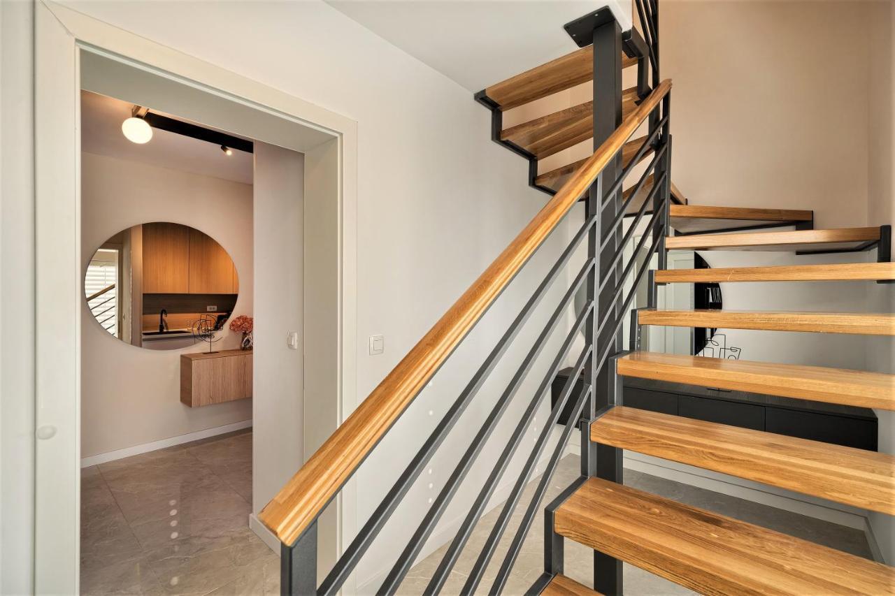 Aniva - 50 M From The Sea Apartment *