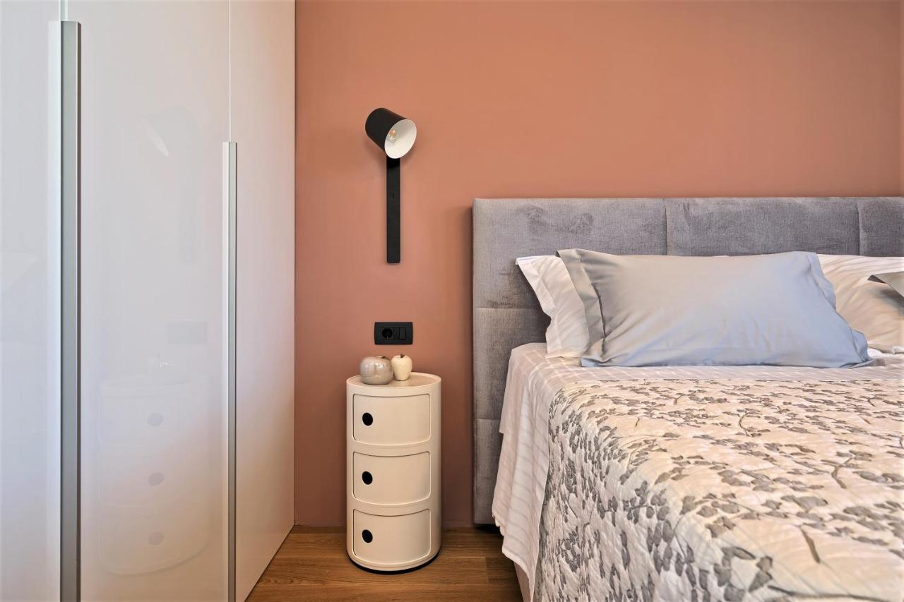 Apartment Aniva - 50 M From The Sea Trogir